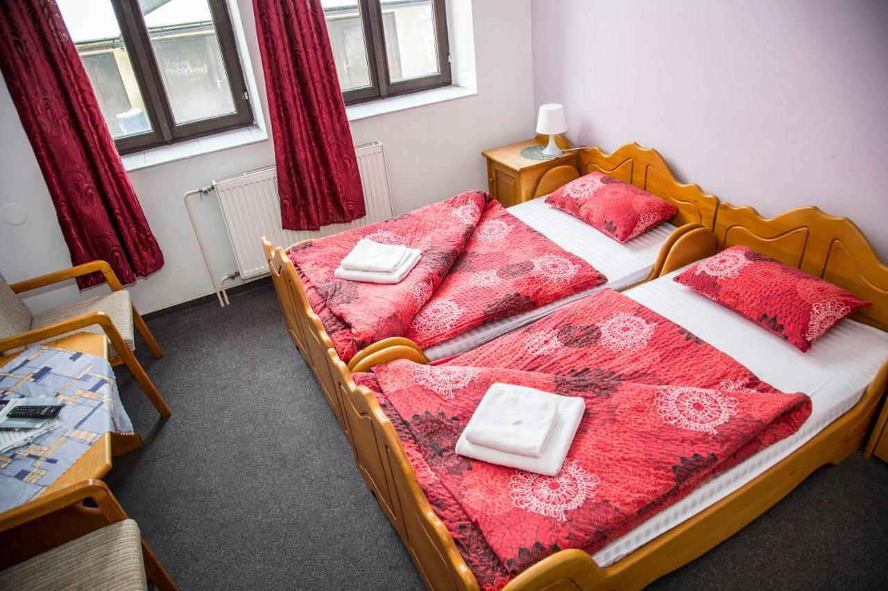 Hotel U Mesta Prahy Náchod Zewnętrze zdjęcie